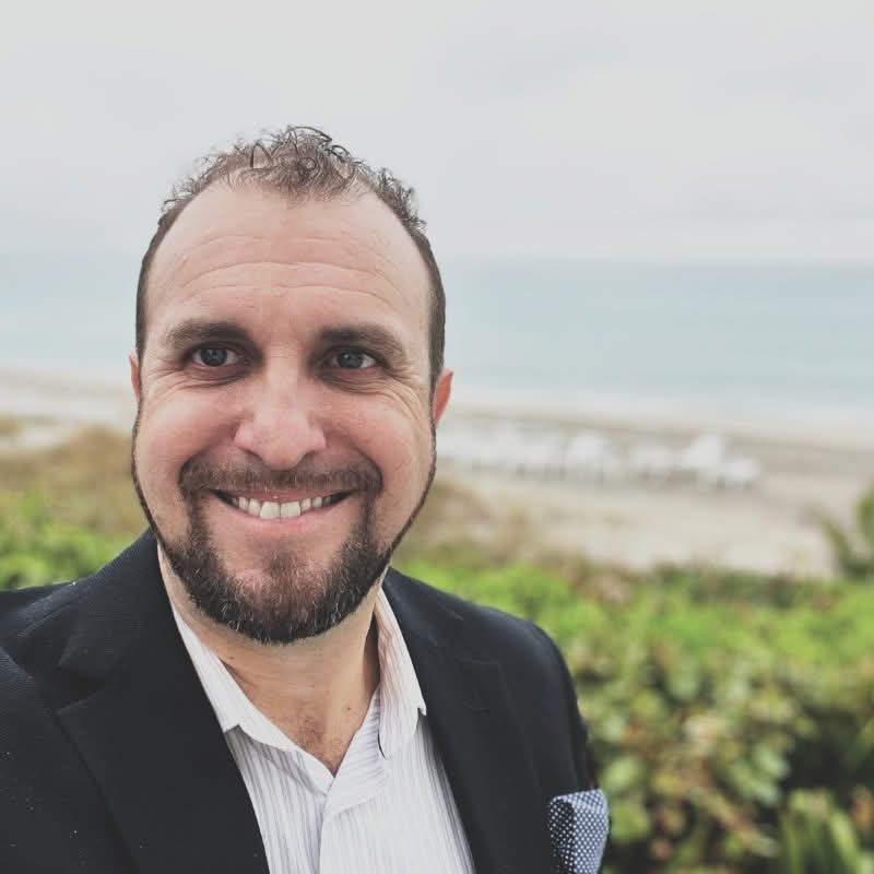 Chaplain Joshua Macias of Vets For Trump scammed Federal Law Enforcement Foundation of $10k allocated to the helping the families of wounded and fallen officers